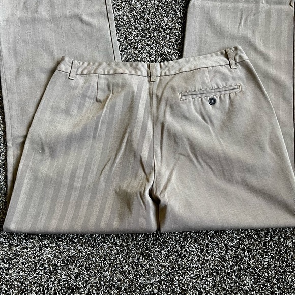 Old Navy essential stretch slacks - Picture 5 of 7